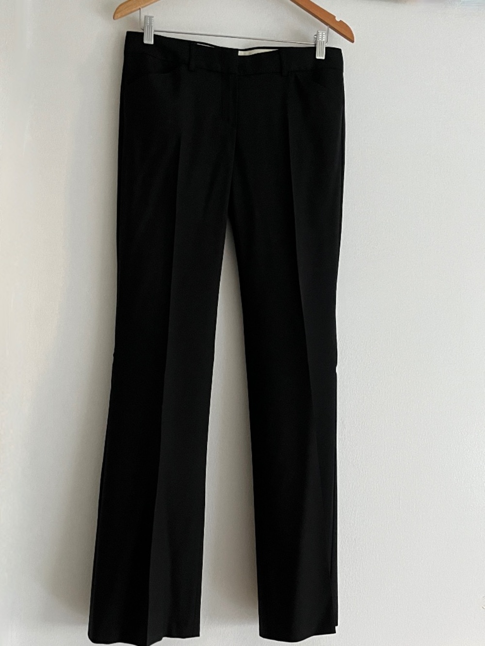 Theory at Bergdorf Goodman women's slim flare black wool pant size 6
